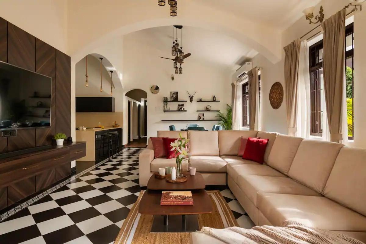 Stone Hearth Villa Anjuna Buitenkant foto
